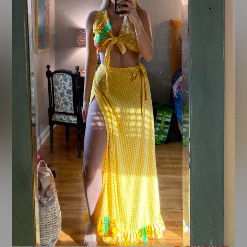70s co-ord top & skirt yellow polka dot FITS MOST